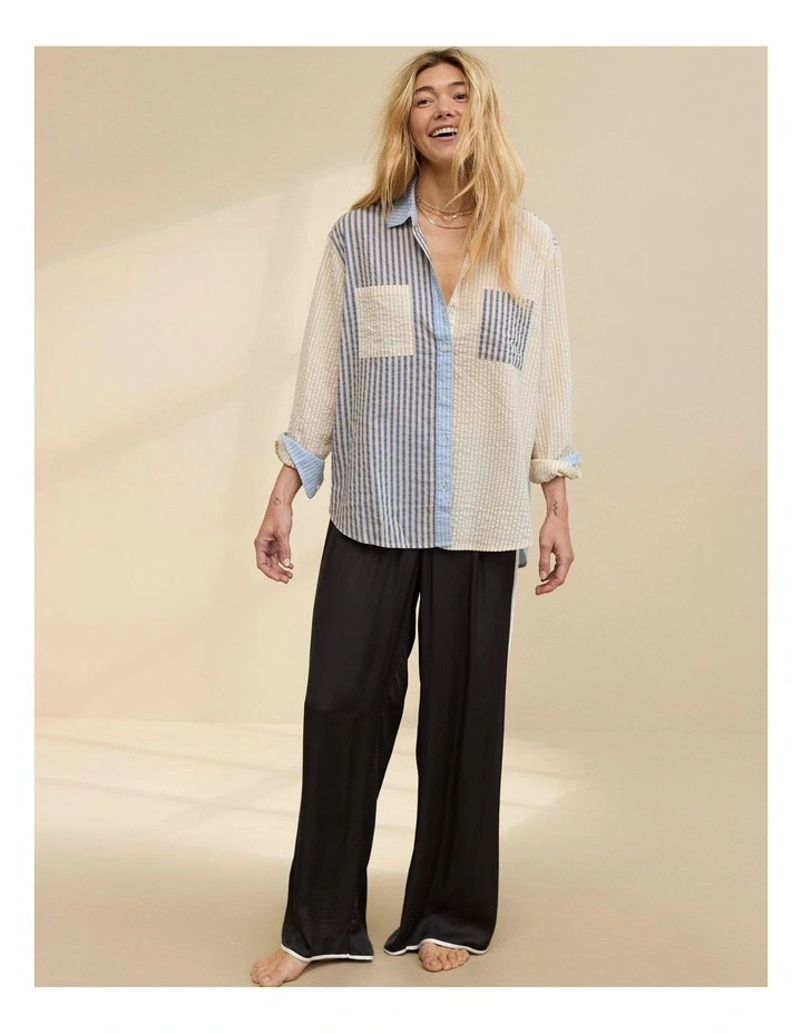 Off Duty Seersucker Shirt in Multi image 4