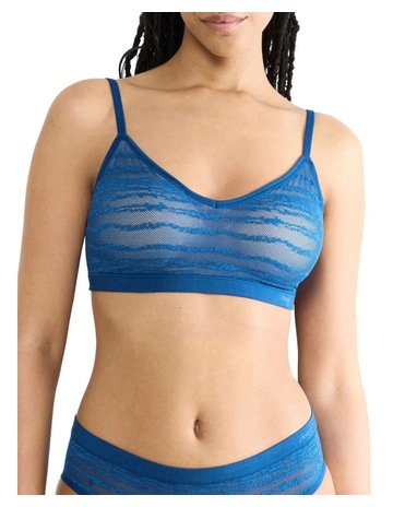 7010 Blue Sapphire colour