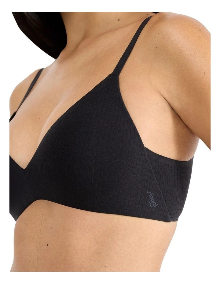 Zero Feel Pure Push-up Bra in Black image 3