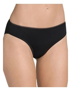 Feel Sensational Tai Briefs in Black