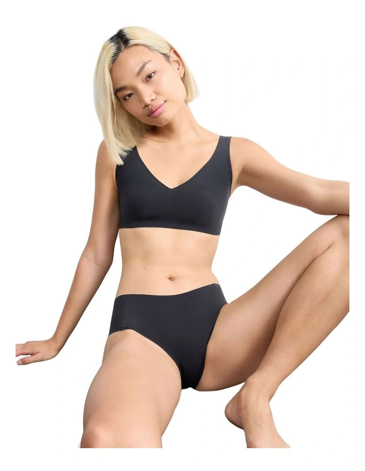 Zero Feel 2.0 Bralette in Black image 4