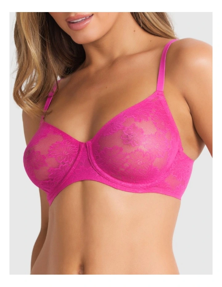 Weightless Underwire Lace Bra in Electric Fuchsia image 4
