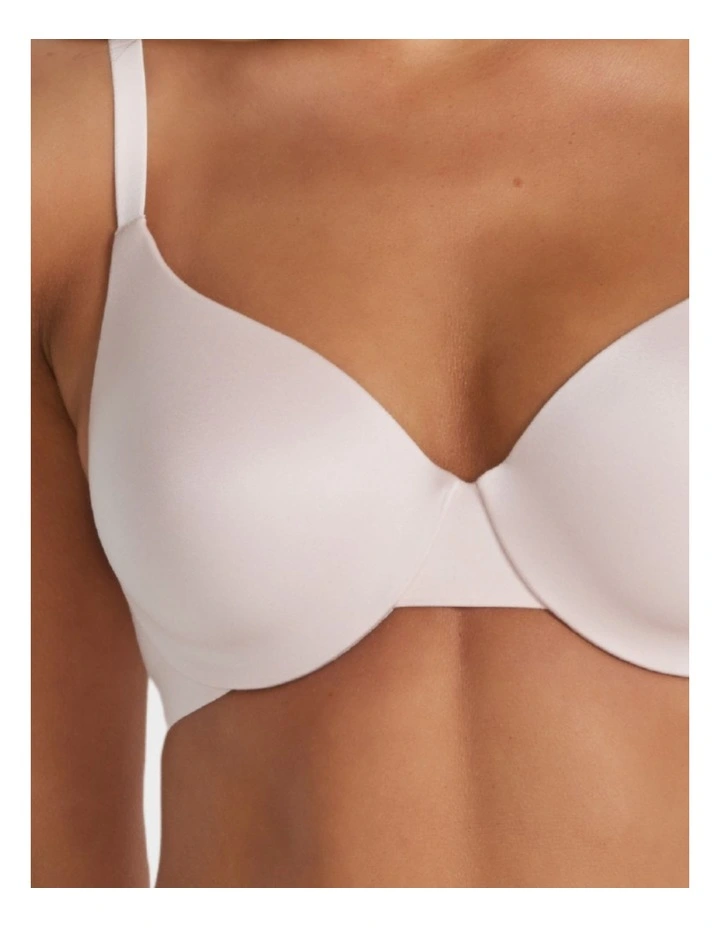 Ultrasoft T-shirt Bra in Powder image 4