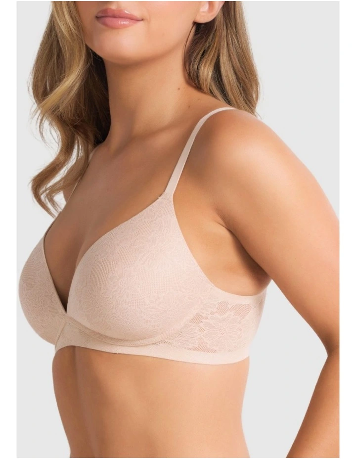 Weightless Wireless Plunge Bra in Caramel image 4