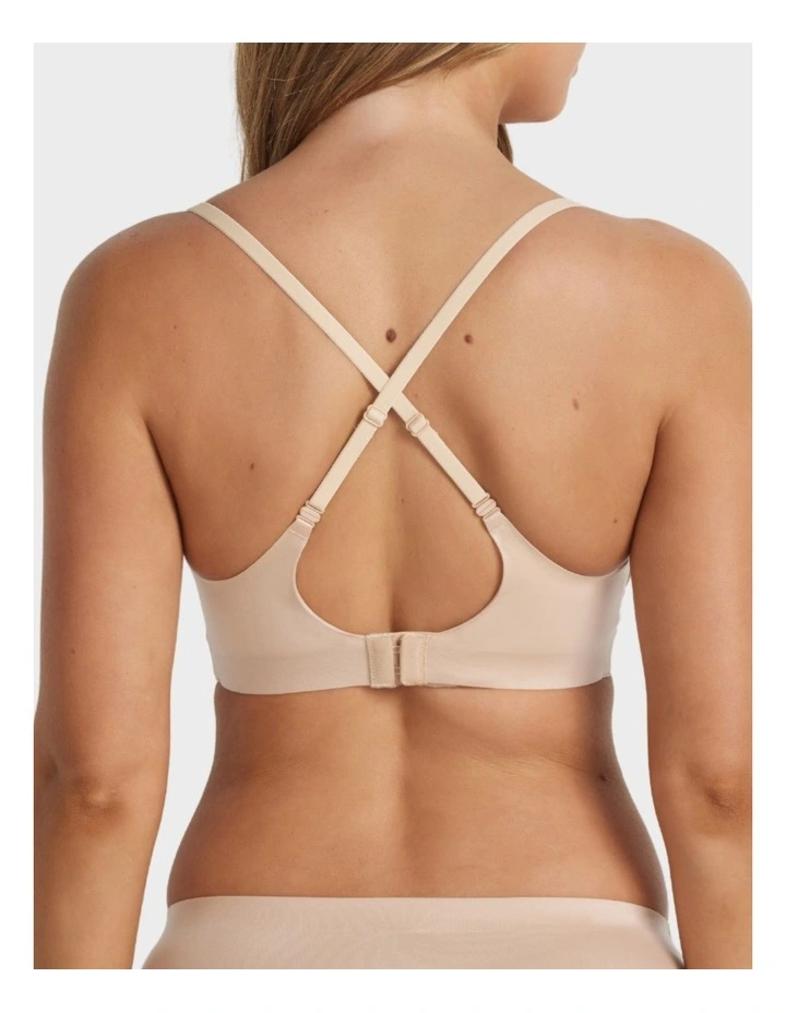 Ultrasoft Plunge Wirefree Bra in Brush image 3