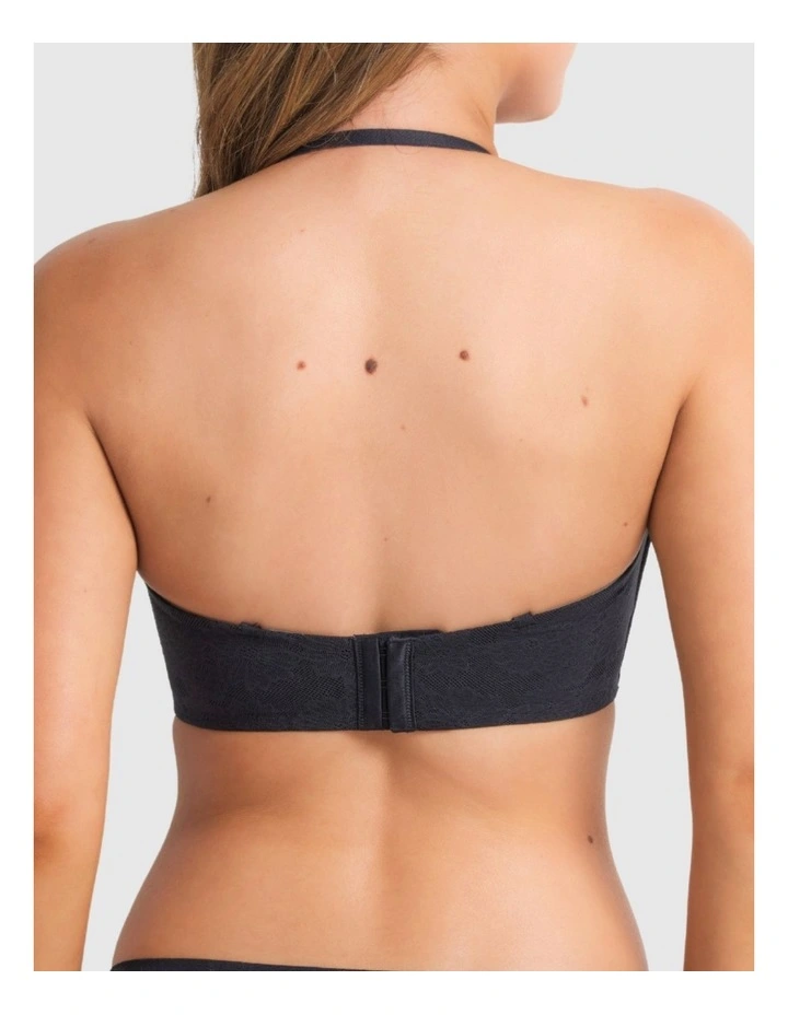 Weightless Strapless Bra in Black image 7