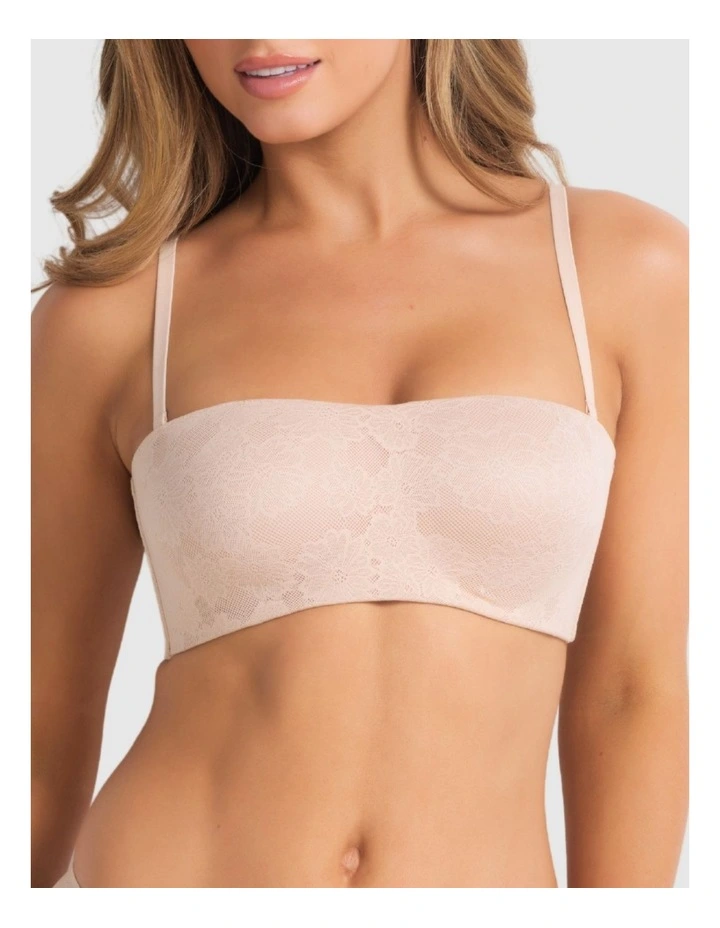 Weightless Strapless Bra in Caramel image 3