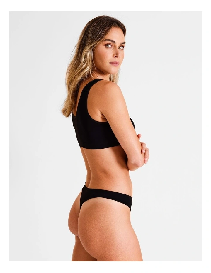 Seamless G-string in Black image 5