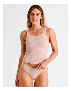 Seamless G-string in Beige
