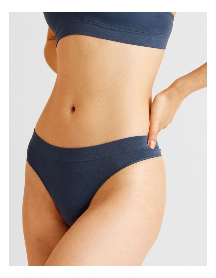 Seamless G-string in Blue image 2