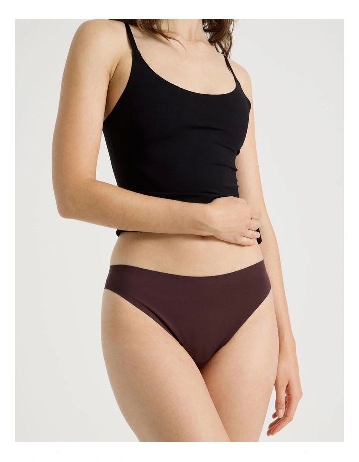 Smooth Fit G-string in Dark Mauve image 2