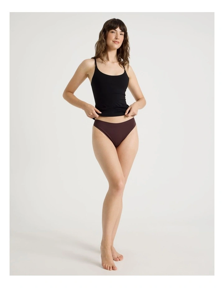 Smooth Fit G-string in Dark Mauve image 4