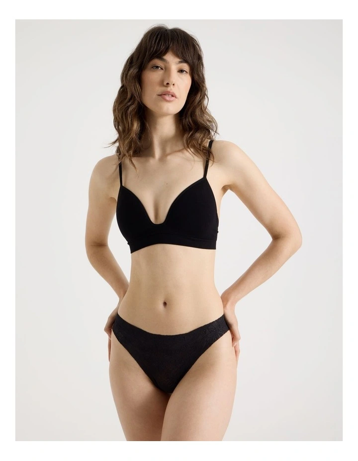 Flora Lace G-String in Black image 1