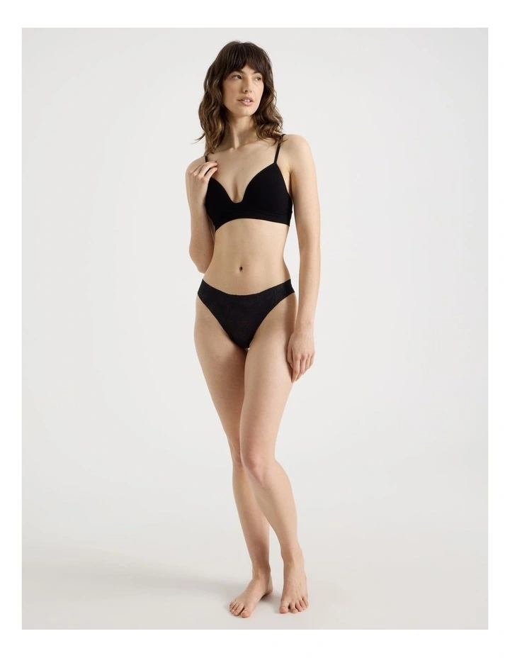 Flora Lace G-String in Black image 3
