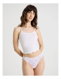 Flora Lace G-String in Ivory