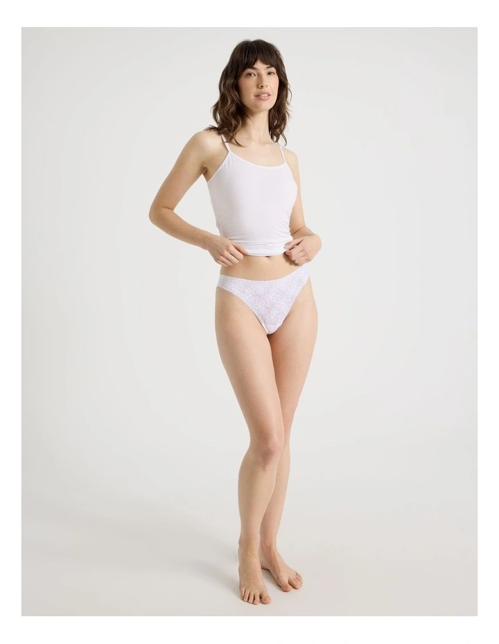 Flora Lace G-String in Ivory image 4