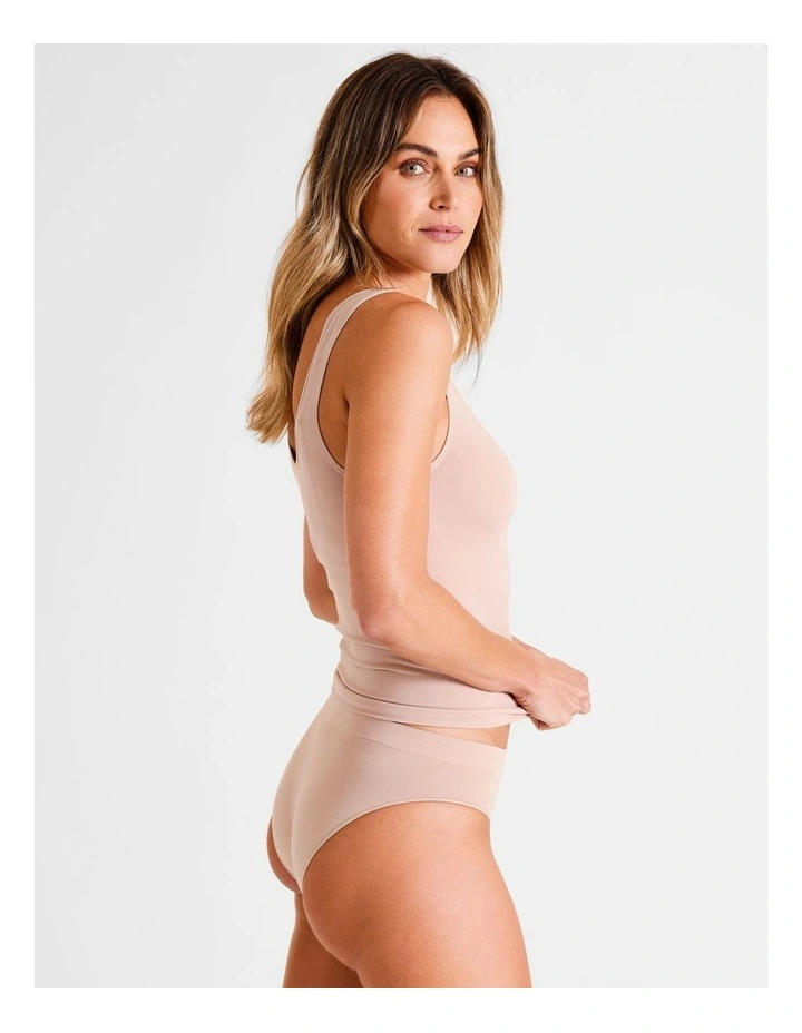 Seamless Bikini in Beige image 5