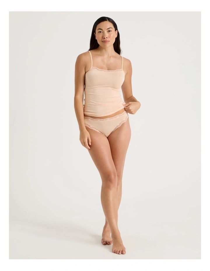 Lace Modal G-string in Beige image 3