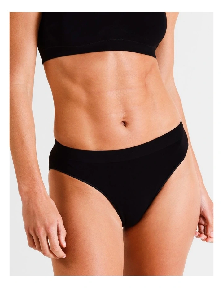 Seamless High Cut in Black image 2