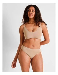 Seamless High Cut in Beige