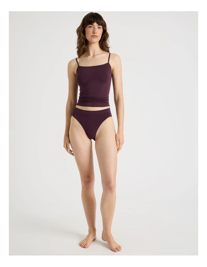 Seamless High Cut in Mauve image 2