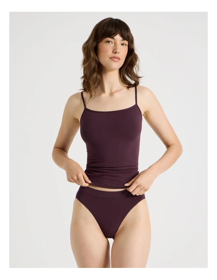Seamless High Cut in Mauve image 3