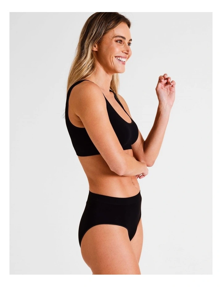 Seamless Full Brief in Black image 5