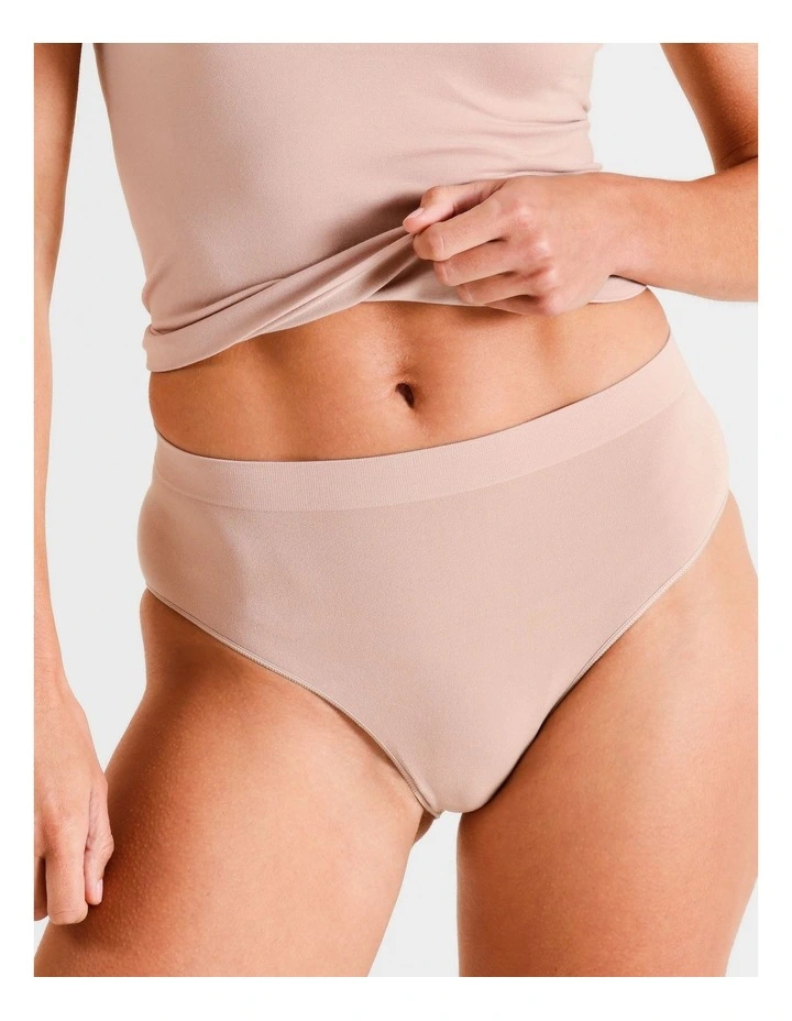 Seamless Full Brief in Beige image 2