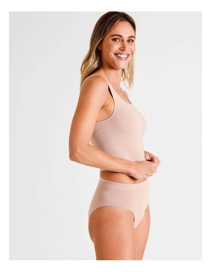 Seamless Full Brief in Beige image 3