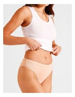 Essentials Hi Cut in Beige