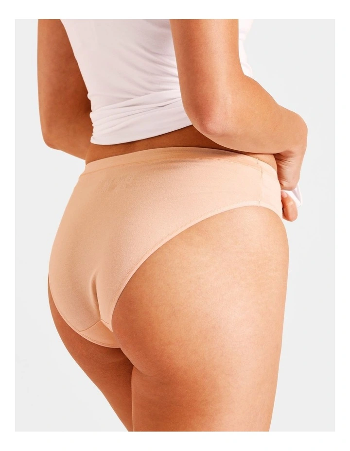 Essentials Hi Cut in Beige image 4