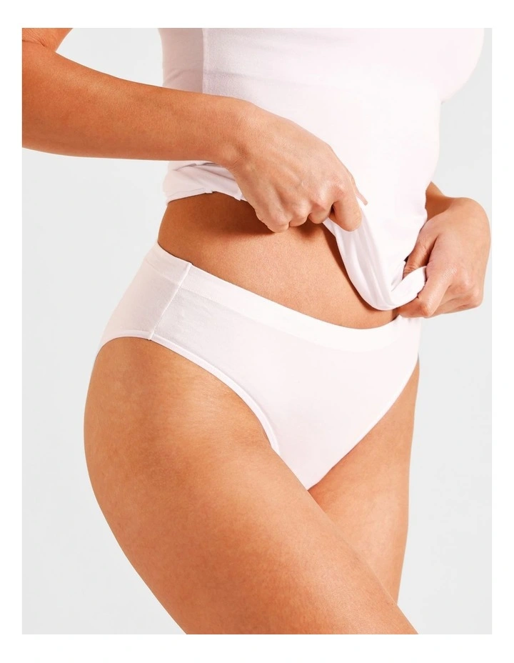 Essentials High Cut in White image 4