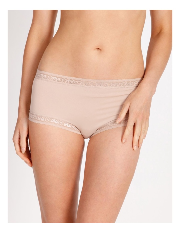 Myer briefs Clearance