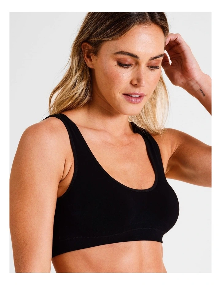 Seamless Scoop Crop Bralette in Black image 1