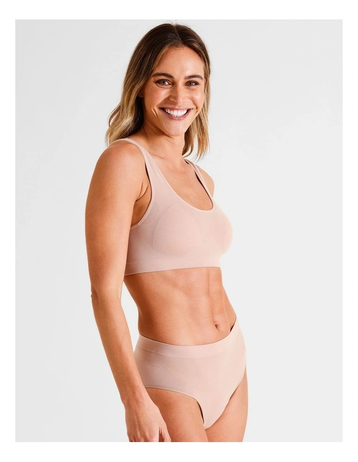 Seamless Scoop Crop Bralette in Beige image 3