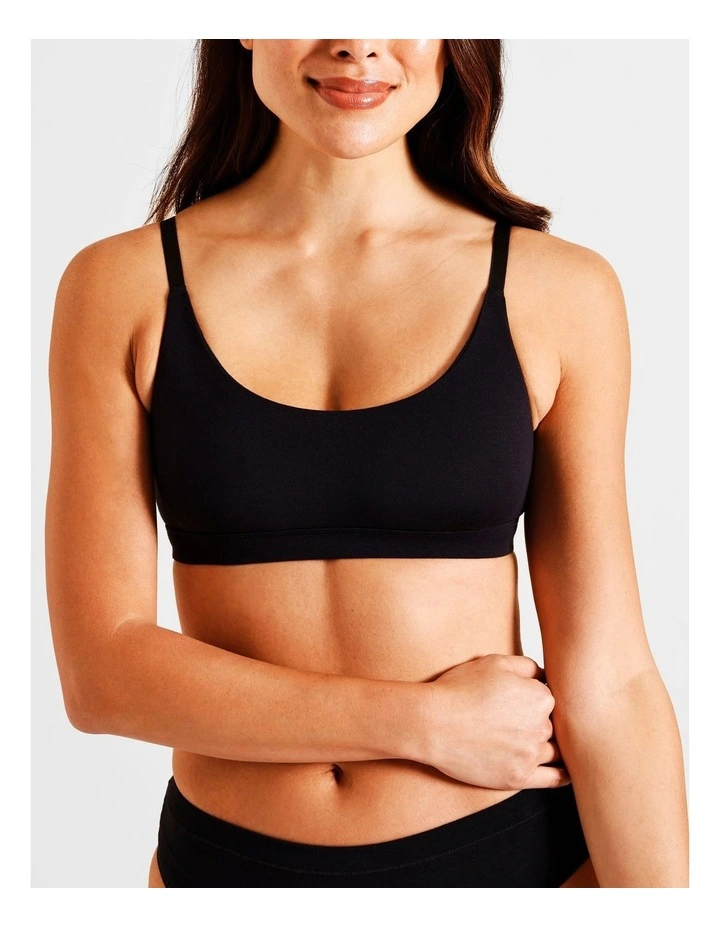 Soft Feel Scoop Bralette in Black image 5