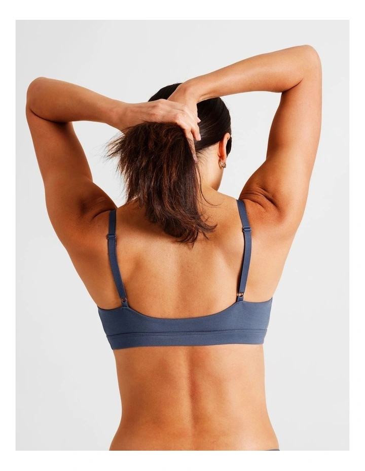 Soft Feel Scoop Bralette in Dark Grey image 3