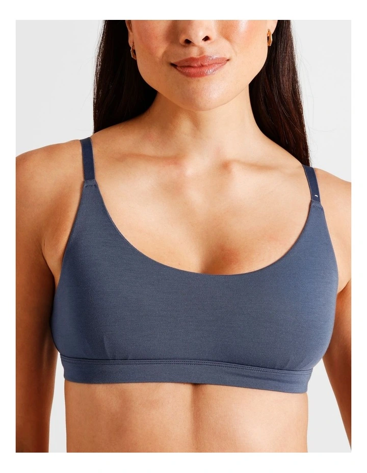 Soft Feel Scoop Bralette in Dark Grey image 5