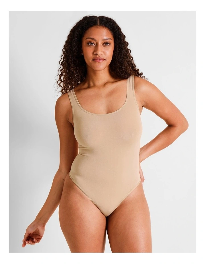 Seamless Square Bodysuit in Beige image 4