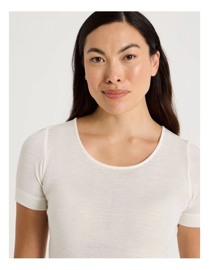 Body Layer Wool Bamboo Thermal Short Sleeve Top in Black image 3