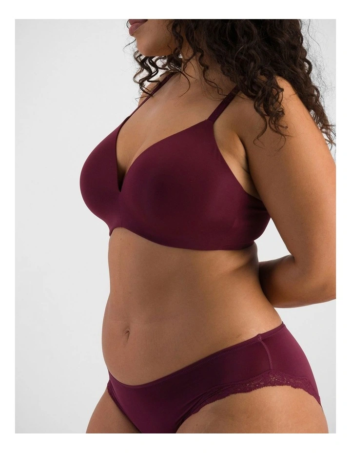 Bases Wirefree Scoop Bra in Queen Bee image 3