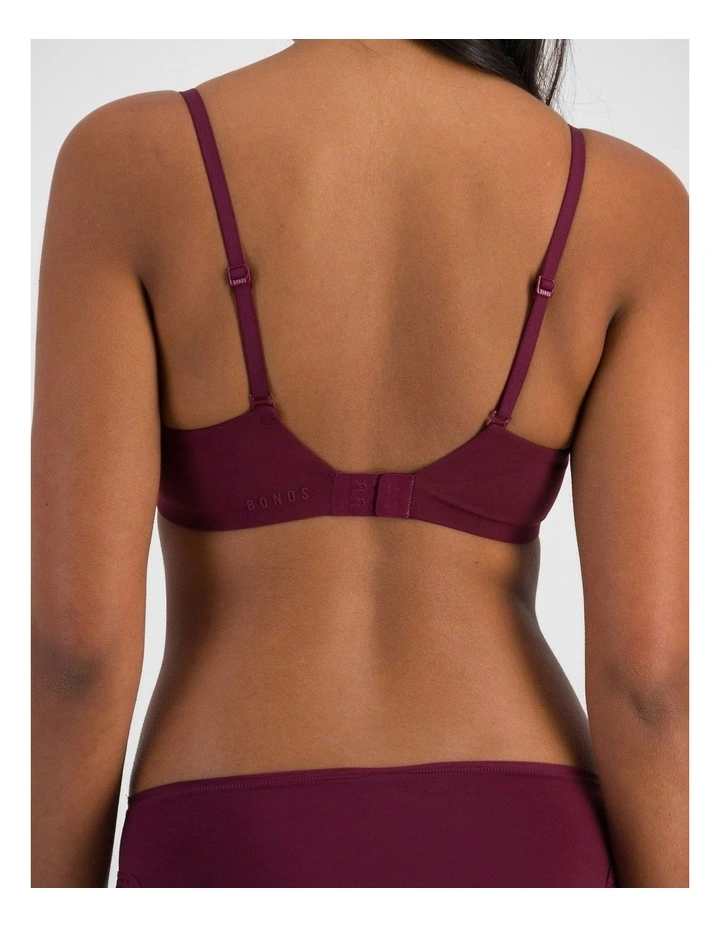 Bases Wirefree Scoop Bra in Queen Bee image 7