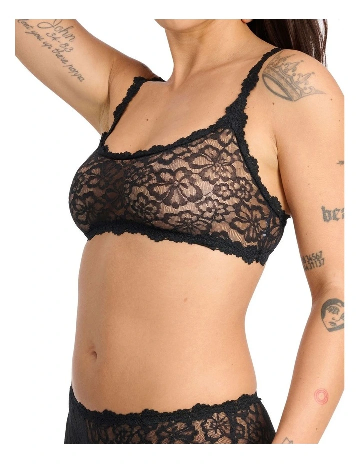 Icons Lace Scoop Bralette in Black image 3