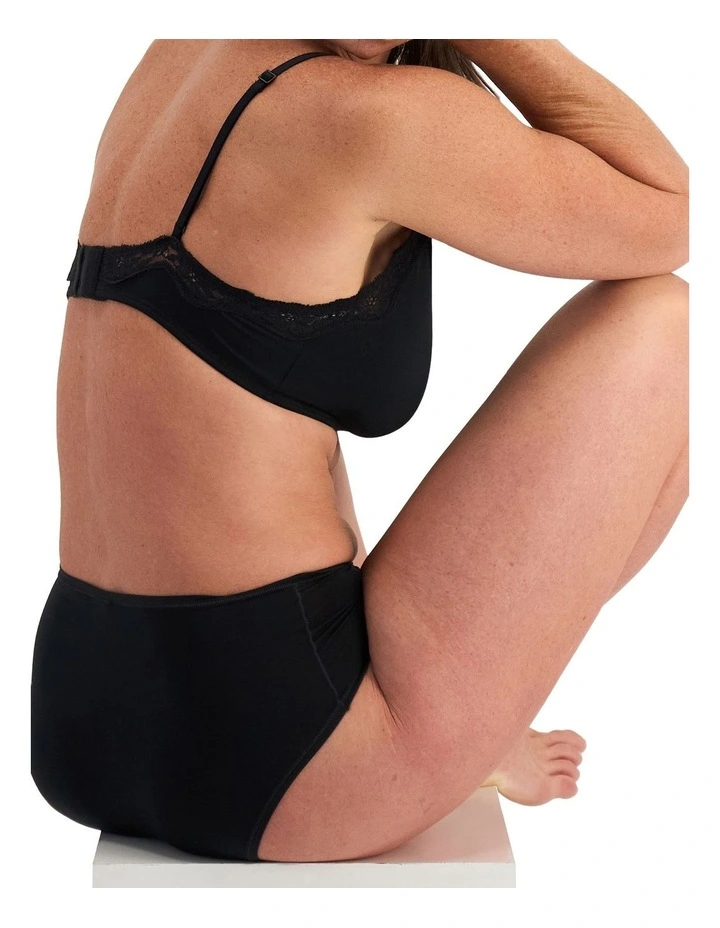 Bases Flex Lace Bralette in Black image 1