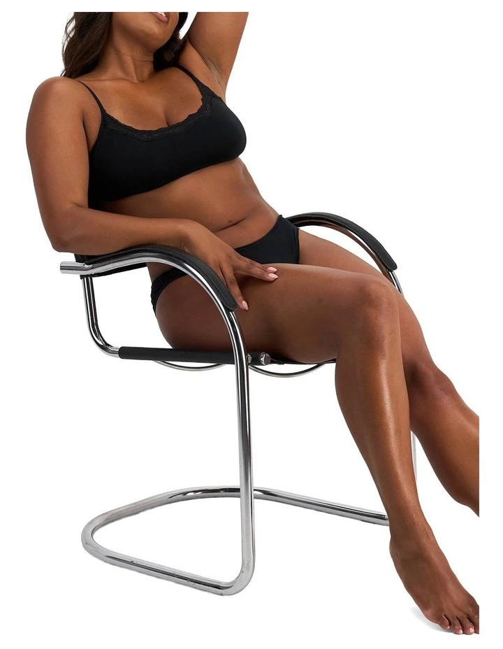 Bases Flex Lace Bralette in Black image 4