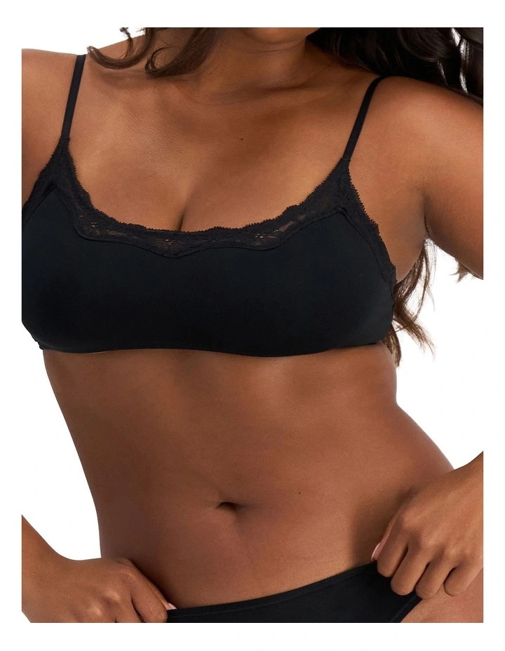 Bases Flex Lace Bralette in Black image 6