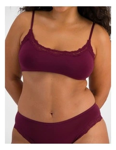 Bases Flex Lace Bralette in Queen Bee