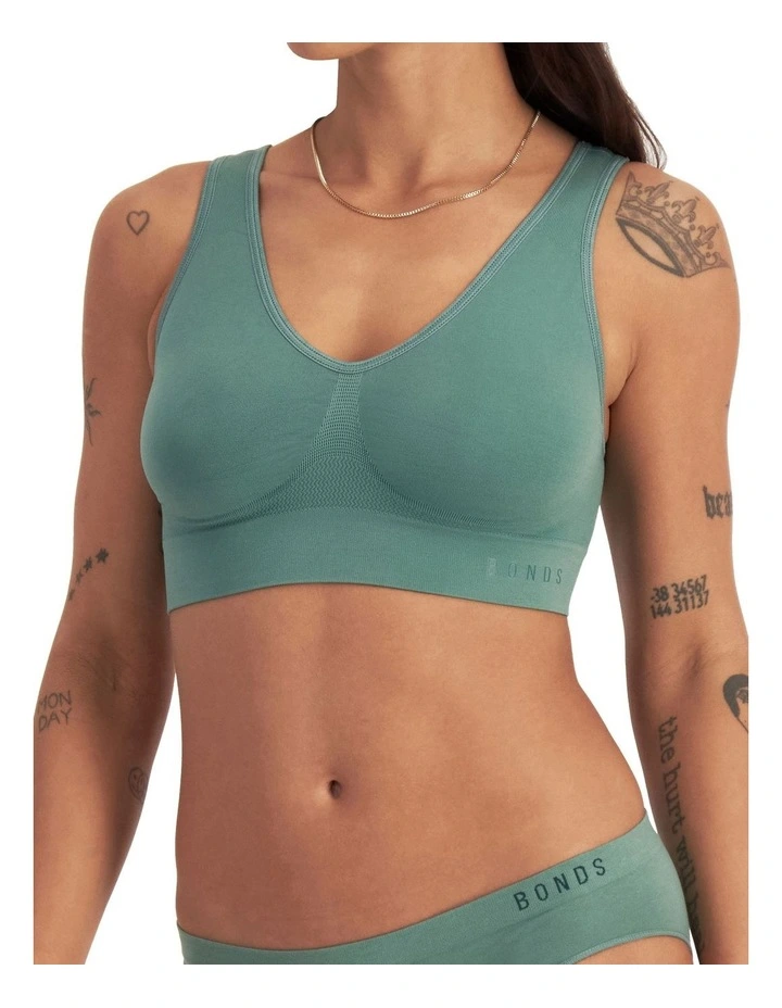 Comfy Seamless Crop in Ozone image 3