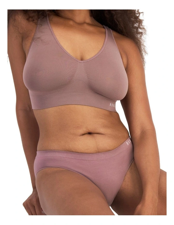 Comfy Seamless Crop in Dusty Lavender image 4