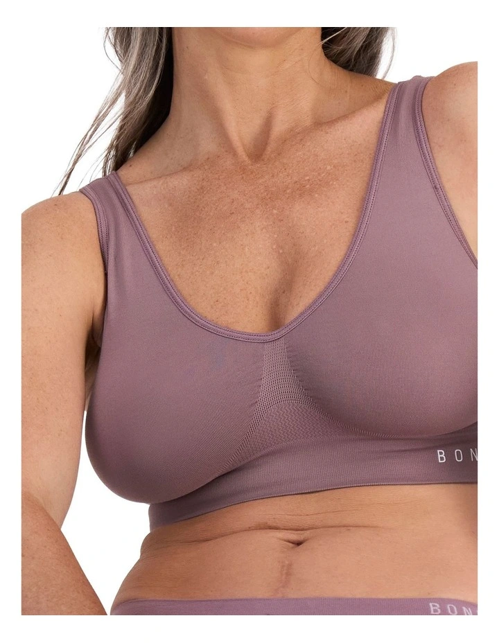 Comfy Seamless Crop in Dusty Lavender image 6